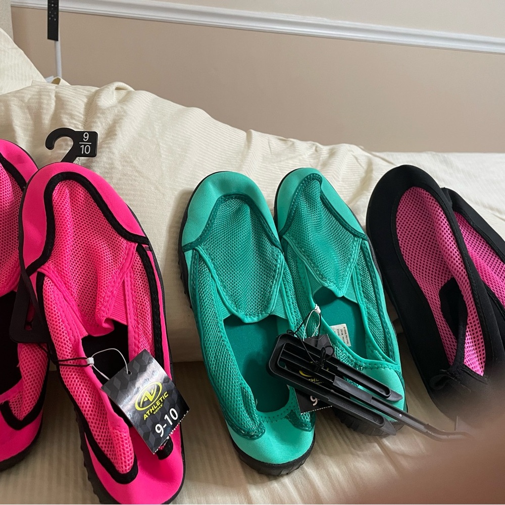 3 pairs of NEW Athletic water shoes 2 Pink and 1 Teal 2 with tags size 9 - 10